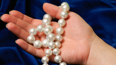 Beyond the Strand: Estate Pearl Jewellery You’ll Want to Wear Every Day