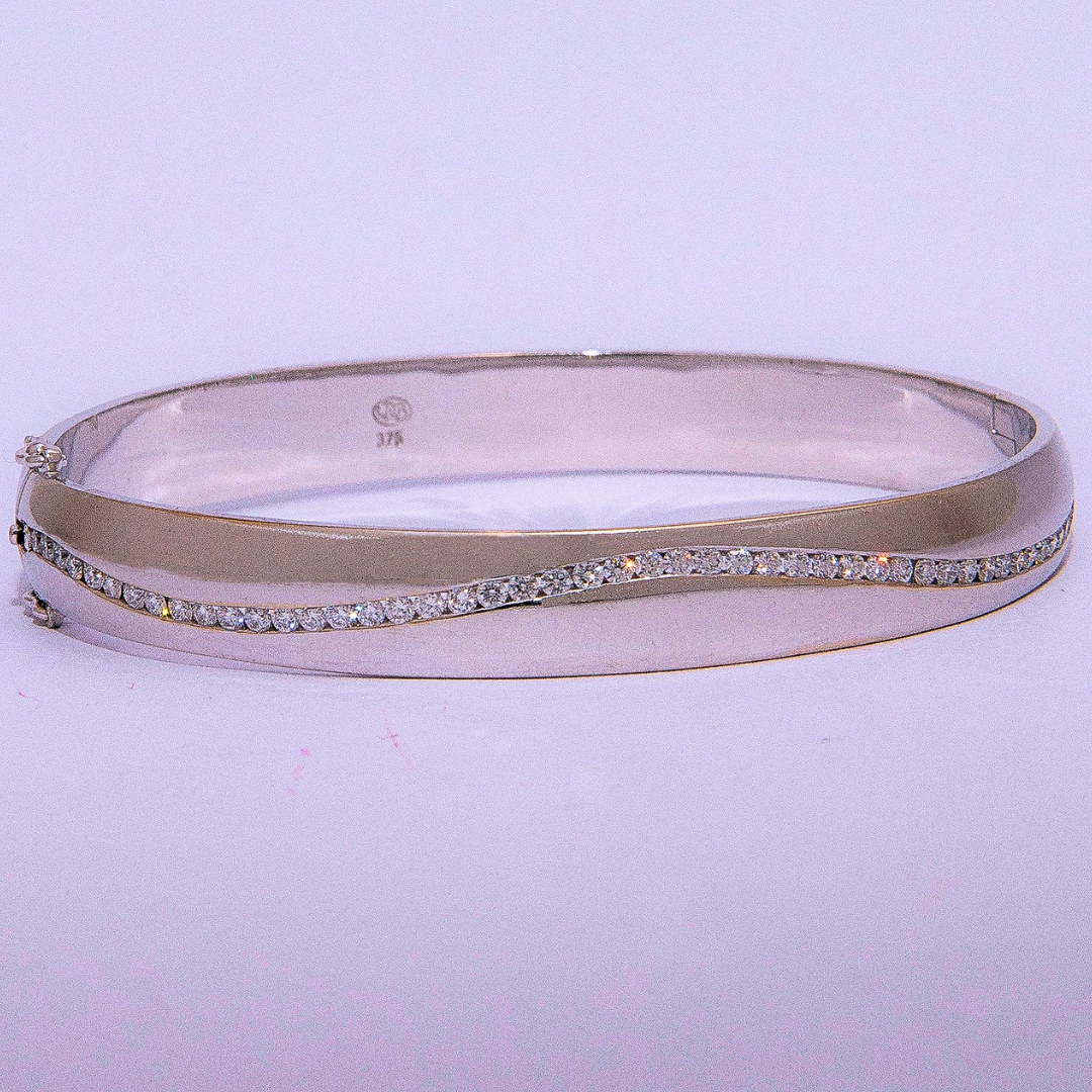 1.04ct Diamond Handmade Bangle in 9ct White Gold