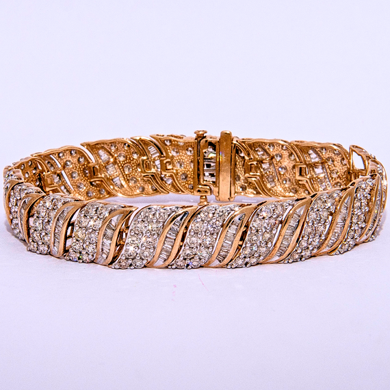 10.60ct Diamond Cluster Bracelet with 339 Diamonds in 9k Yellow Gold