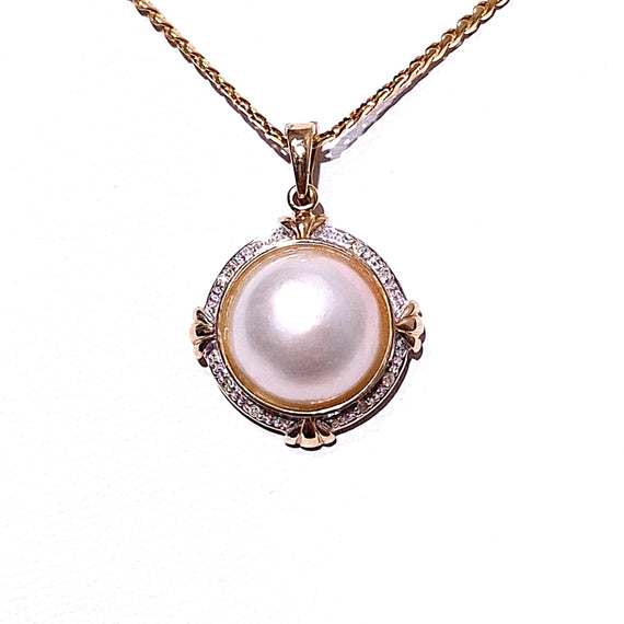 9ct Gold Mabe Enhancer Pearl & Diamond Pendant