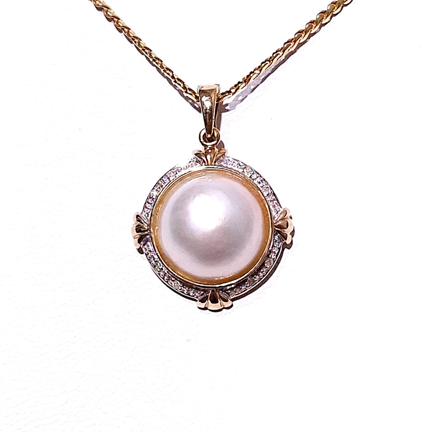 9ct Gold Mabe Enhancer Pearl & Diamond Pendant