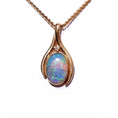 18ct Gold Opal & Diamond Pendant