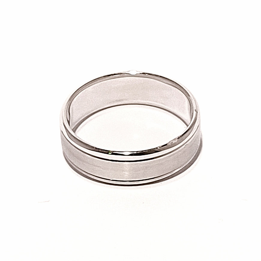 18ct White Gold Men's Band Ring
