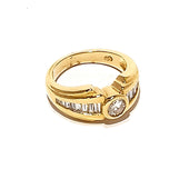 18ct Yellow Gold 0.90ct Diamond Ladies Cluster Ring