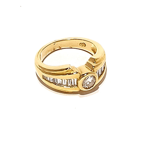 18ct Yellow Gold 0.90ct Diamond Ladies Cluster Ring