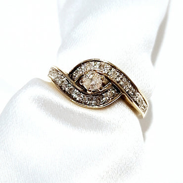9ct Yellow Gold Diamond Cluster Ladies Ring