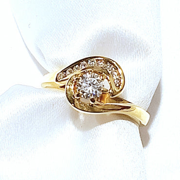18ct Yellow Gold Spiral 0.42ct Diamond Cluster Ring