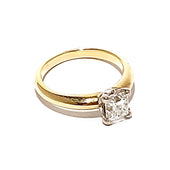 18ct Yellow Gold 0.84ct Princess Cut Diamond Solitaire Ring
