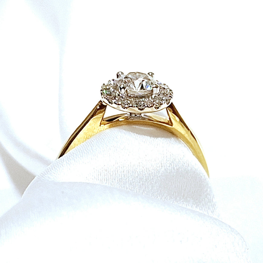 18ct Yellow Gold 0.81ct Diamond Halo Cluster Ring