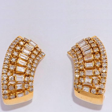 3.95ct Diamond Cluster Earrings in 18ct Yellow Gold
