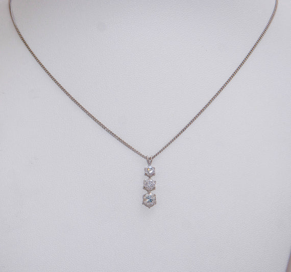 1.00ct Diamond Necklace in Platinum