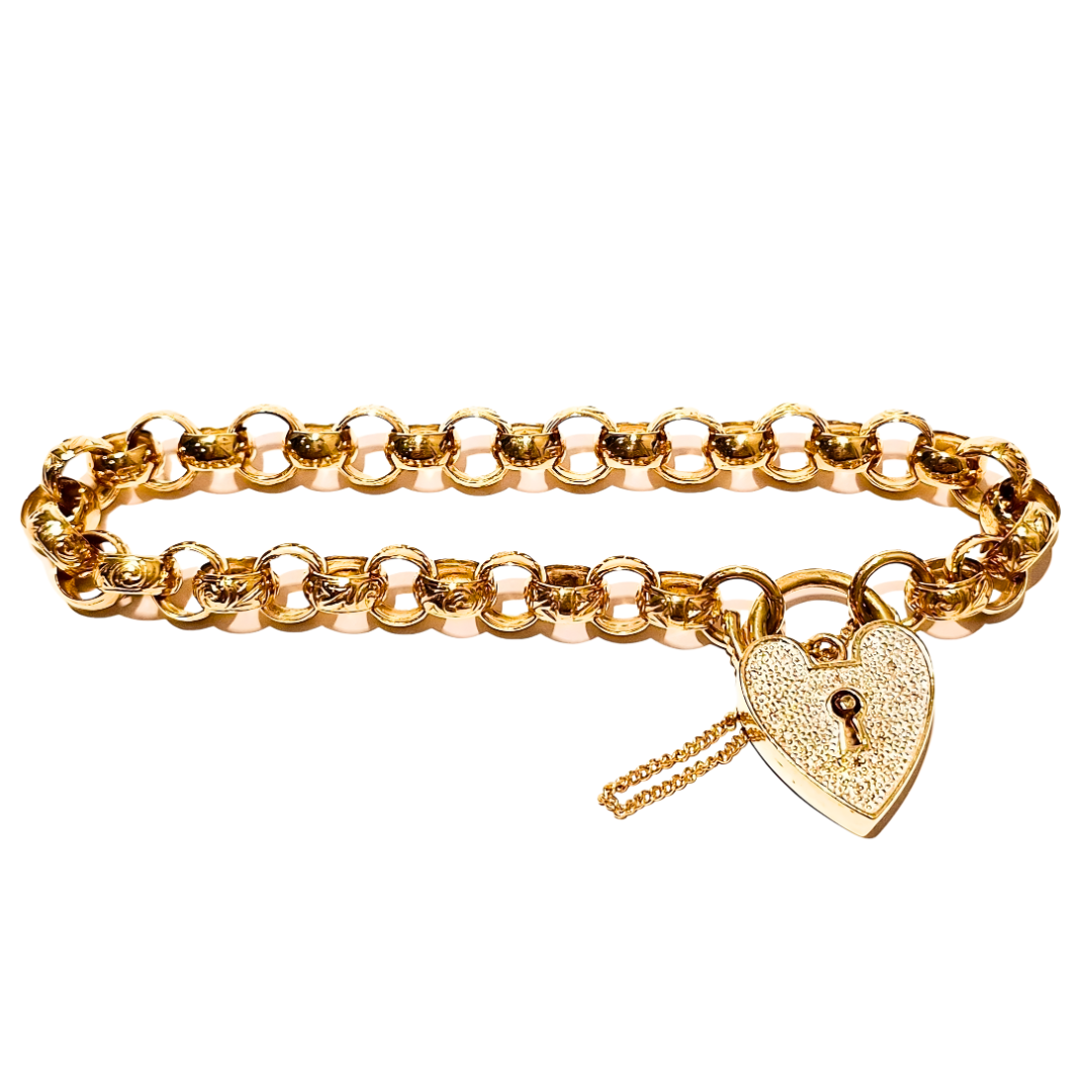 yellow gold belcher necklace with diamond heart pendant | LONDON LOANS