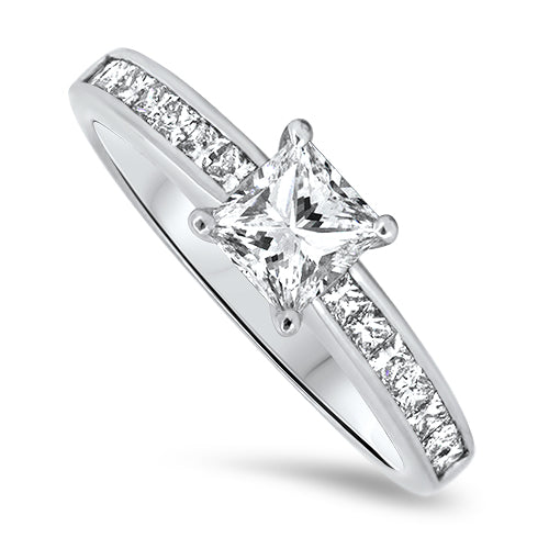 0.94ct Diamond Engagement Handmade Ring with Princess Cut Diamonds